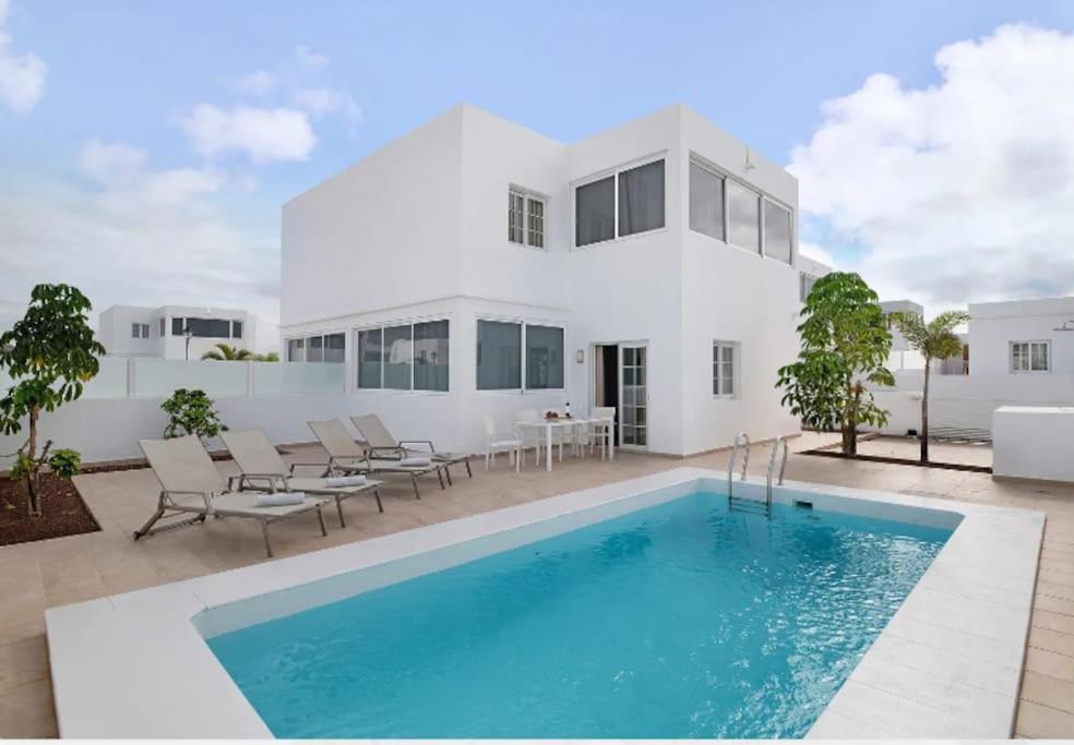 Villa Khaleesi En Lanzarote アレシフェ エクステリア 写真
